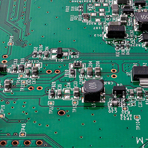 貼片電容器型號有什么不同?價格都一樣?